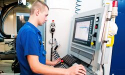 CNC Machining vs Manual Machining Process: Which One to Choose?