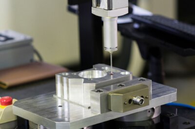 A Complete Guide to Standard Machining Tolerances featured image