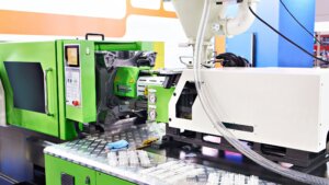 What Machines are Used for Thermoplastic Molding?