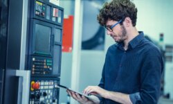 What is a Grinding Machine: Definition, Types, Components & Usage