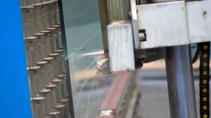 Le verre peut-il être usiné par commande numérique ?