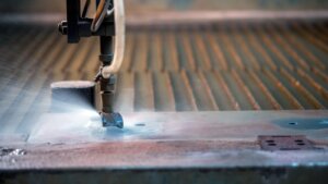 1 MinWhat are the Different Waterjet Cutting Typesc