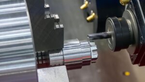 What are the Differences Between Climb Milling and Conventional Milling