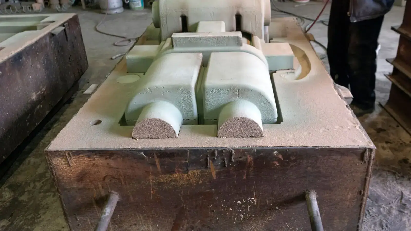 What Machines and Equipment are Used in Vacuum Casting