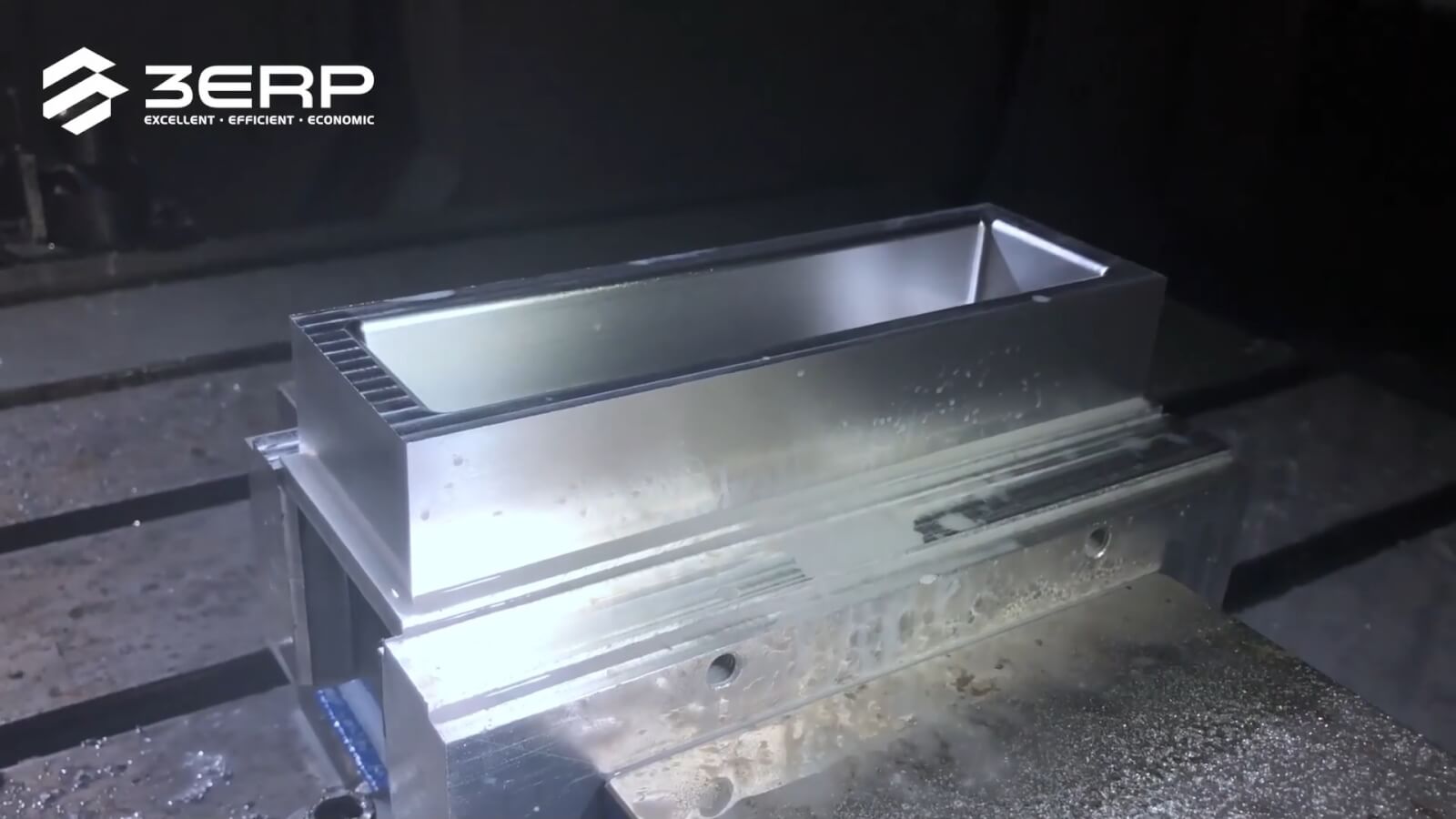 Core77 Cnc Milled Trophy 3erp Machining Service 1